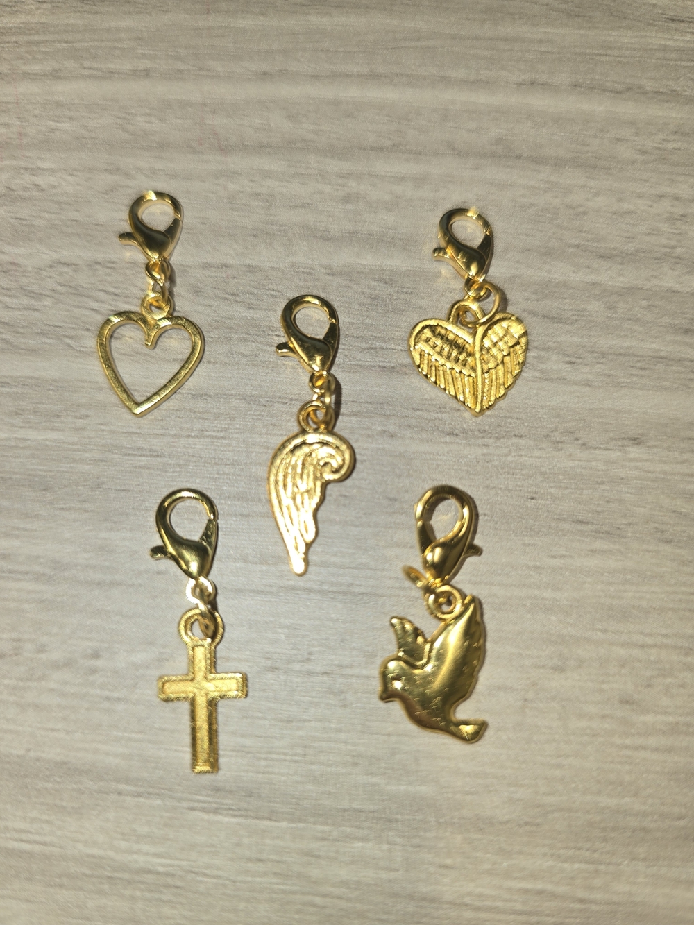 Gold Tone Charm Clip Set with Hearts, Wing, Cross & Dove